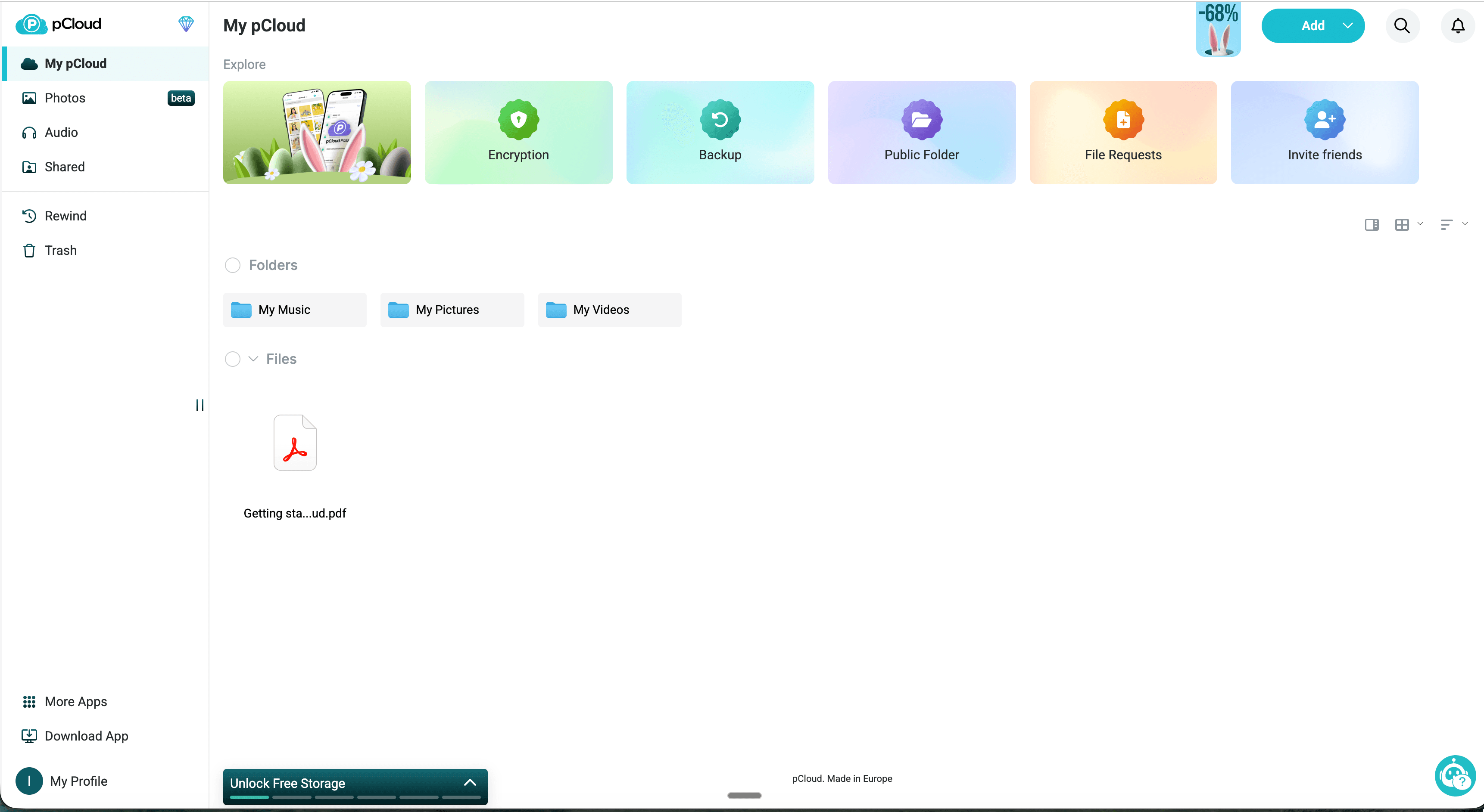 Tableau de bord web de pCloud montrant le navigateur de fichiers avec des dossiers et la section Explorer incluant Chiffrement, Sauvegarde et Demandes de fichiers