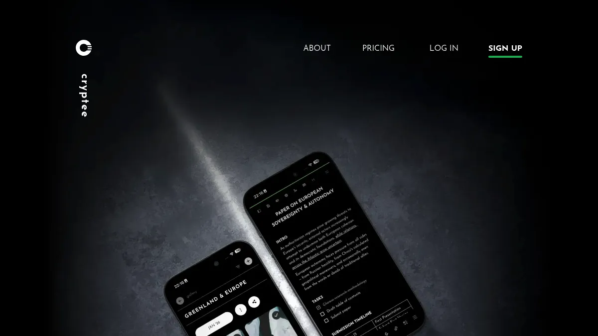 Cryptee homepage showing the encrypted photo and document vault
